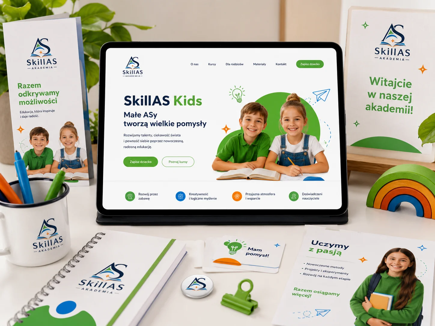 Uczestnicy SkillAS Kids pracują nad projektem